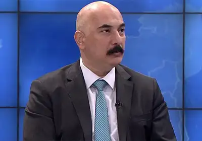 الدكتور طورهان المفتي لمجلة "حوار الفكر":  جدل اللامركزية في العراق: النجاح بتريث